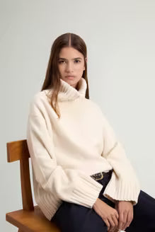 Turtleneck Sweater in Wool and Cashmere Blend