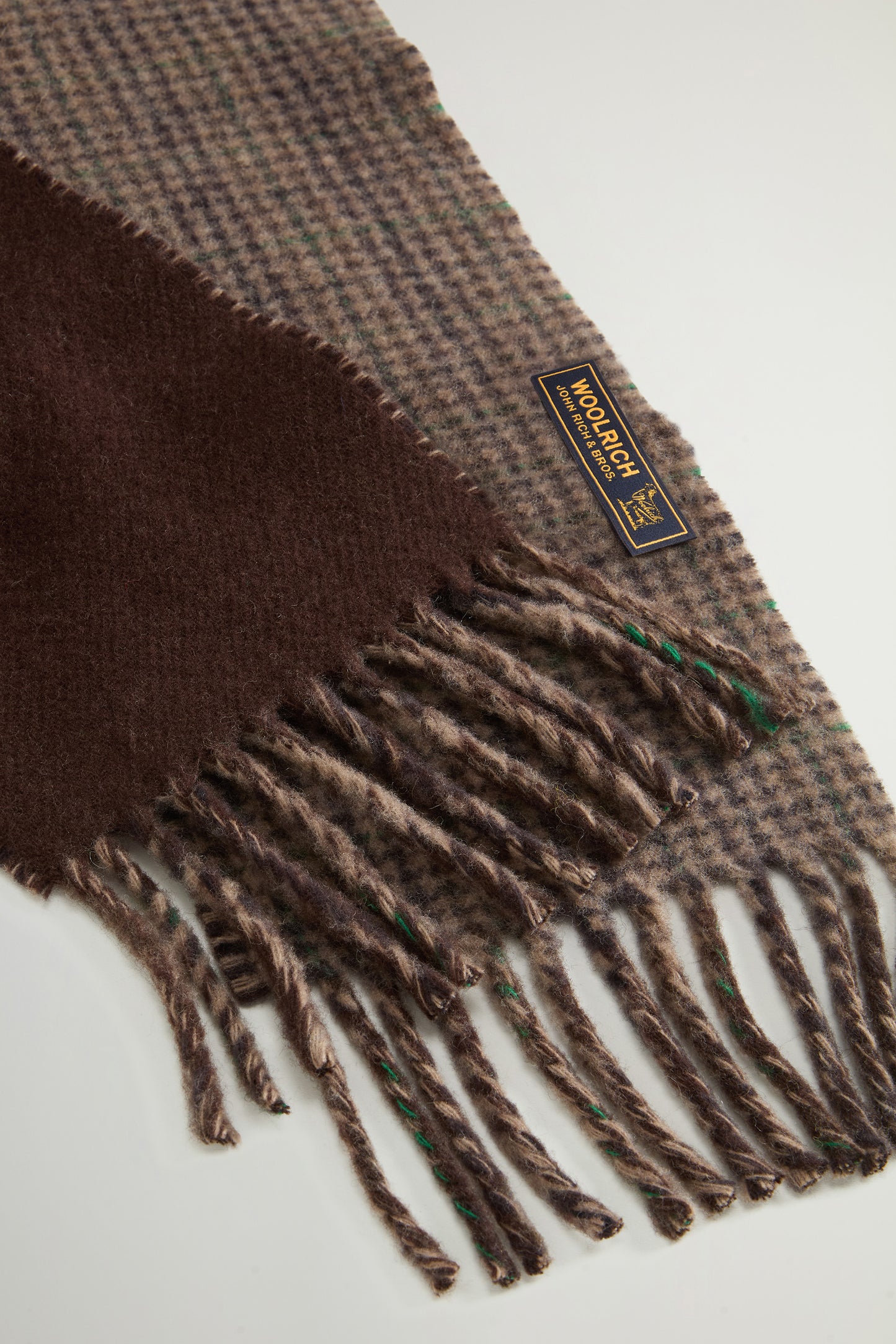 Micro Pattern Scarf