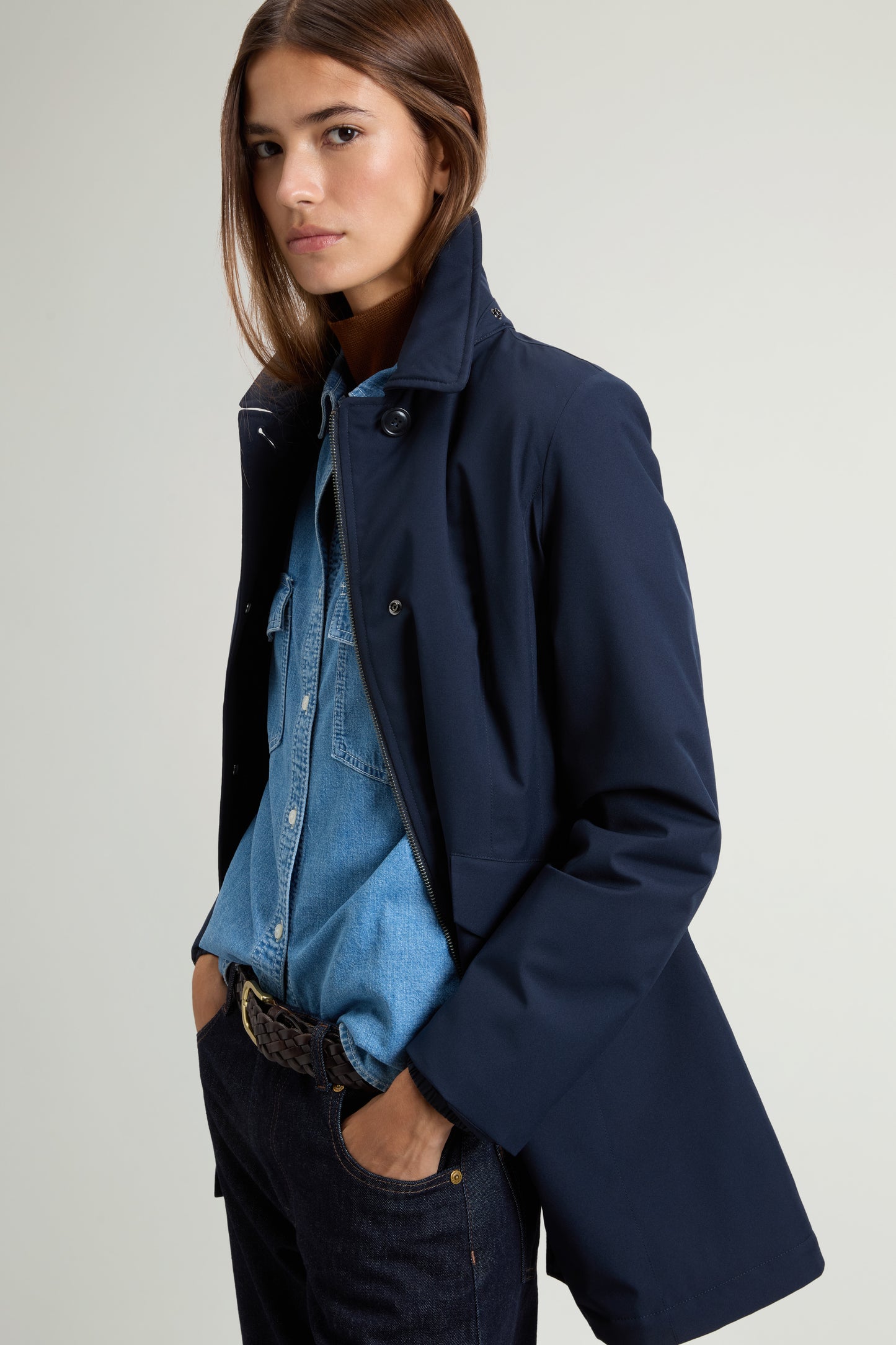 Coat in Light Stretch with Removable Hood