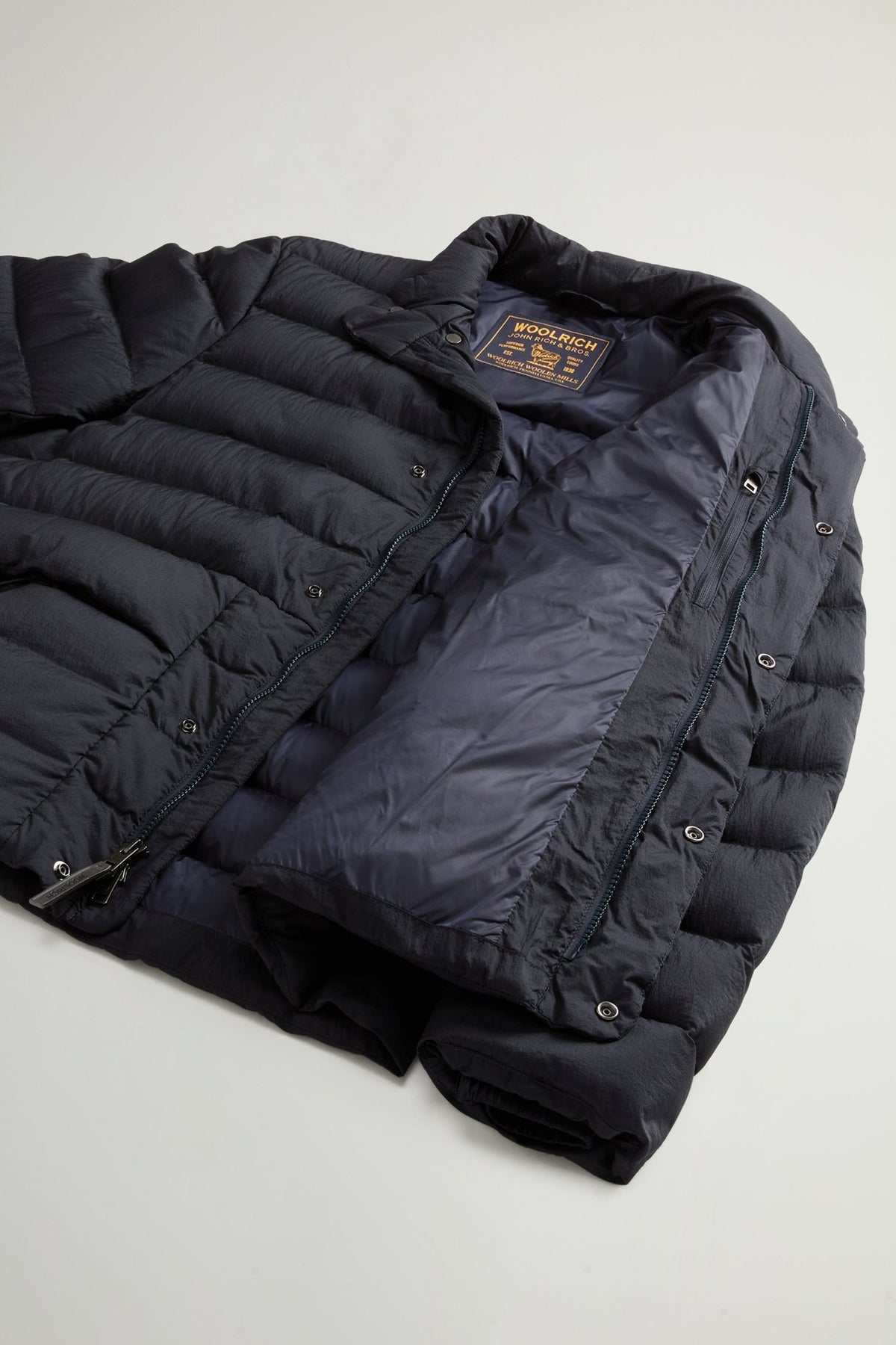 Bering Down Jacket - woolrich-usOuterwear