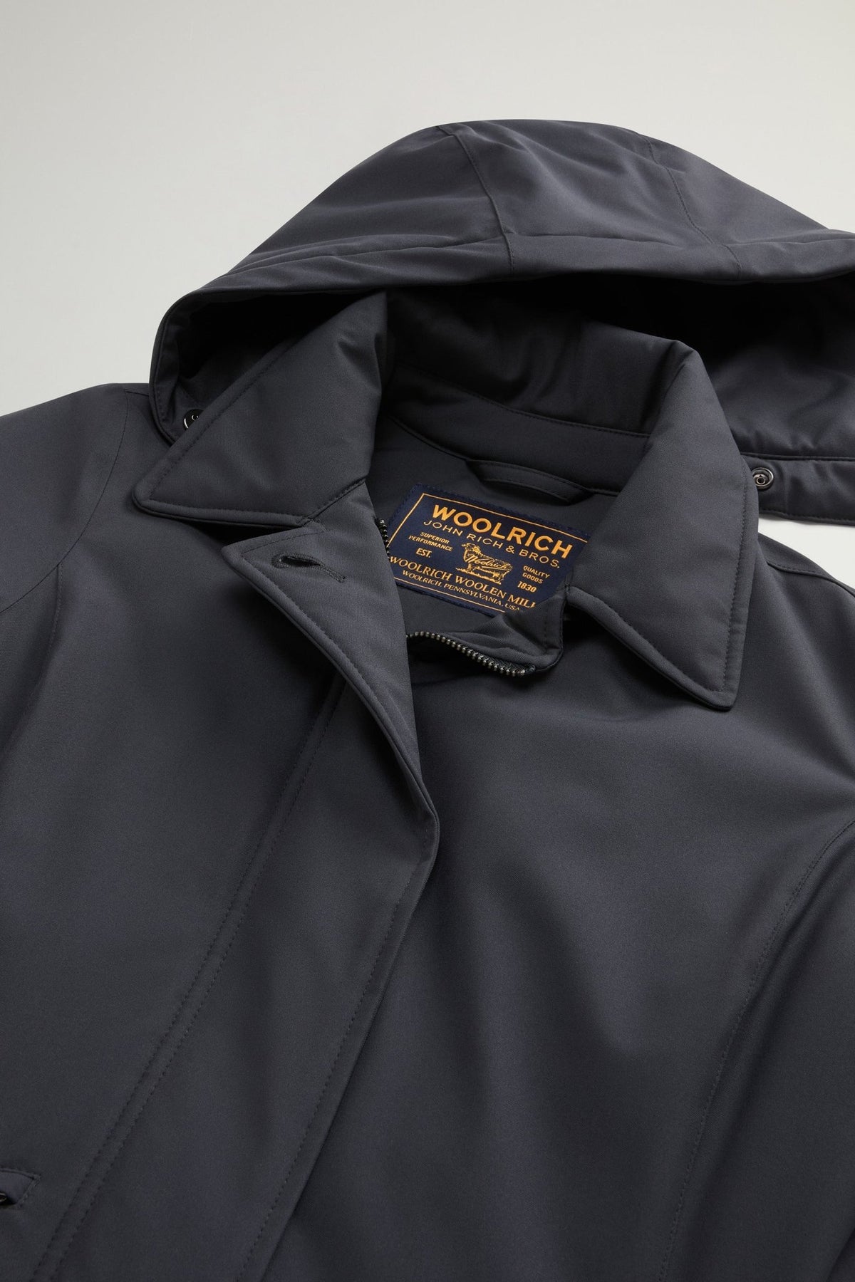 Coat in Light Stretch with Removable Hood - woolrich-us - Outerwear