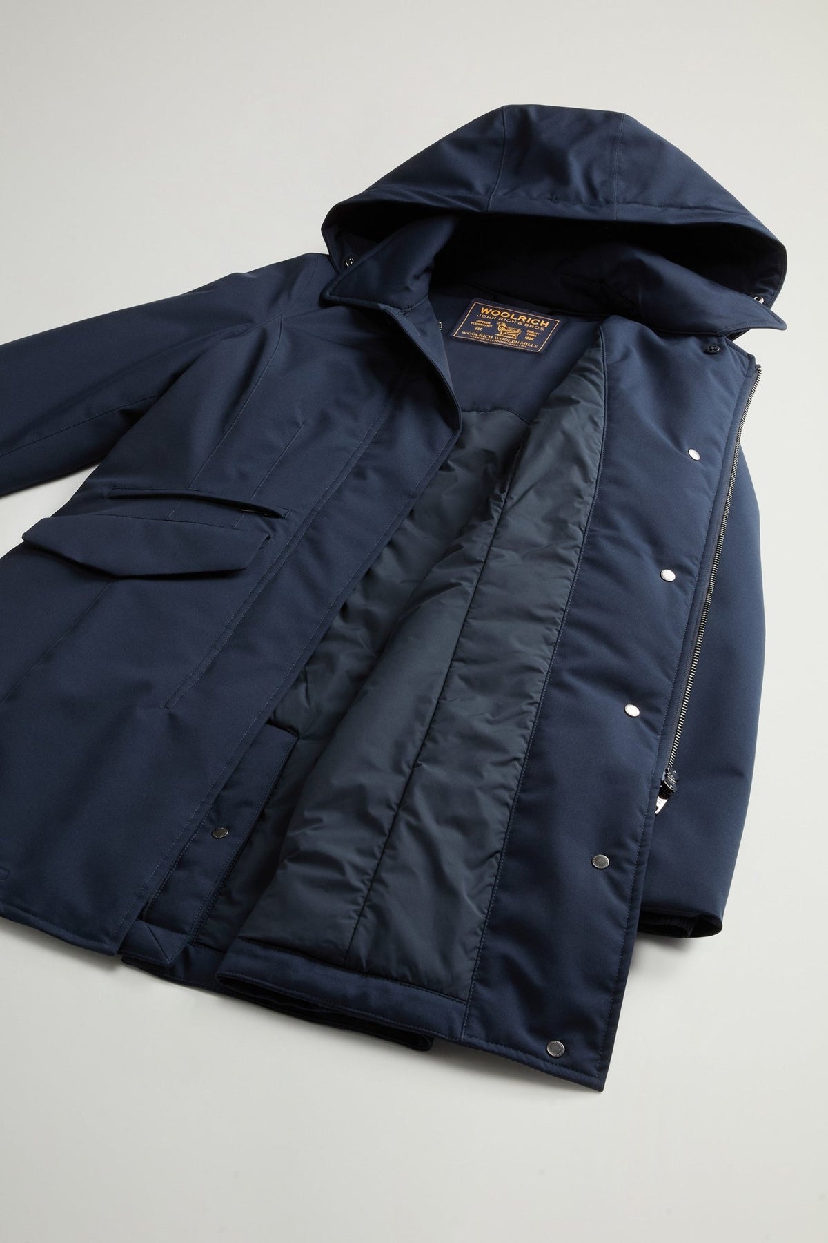 Light Stretch Coat - woolrich-usOuterwear