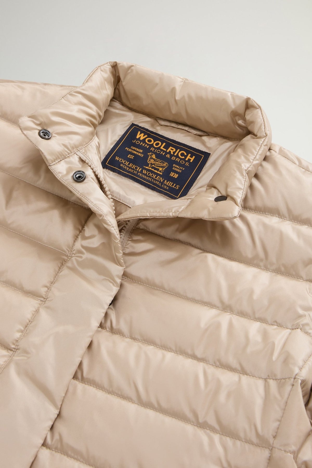 Lightweight Down Jacket in Liquid Nylon - woolrich-us - Outerwear
