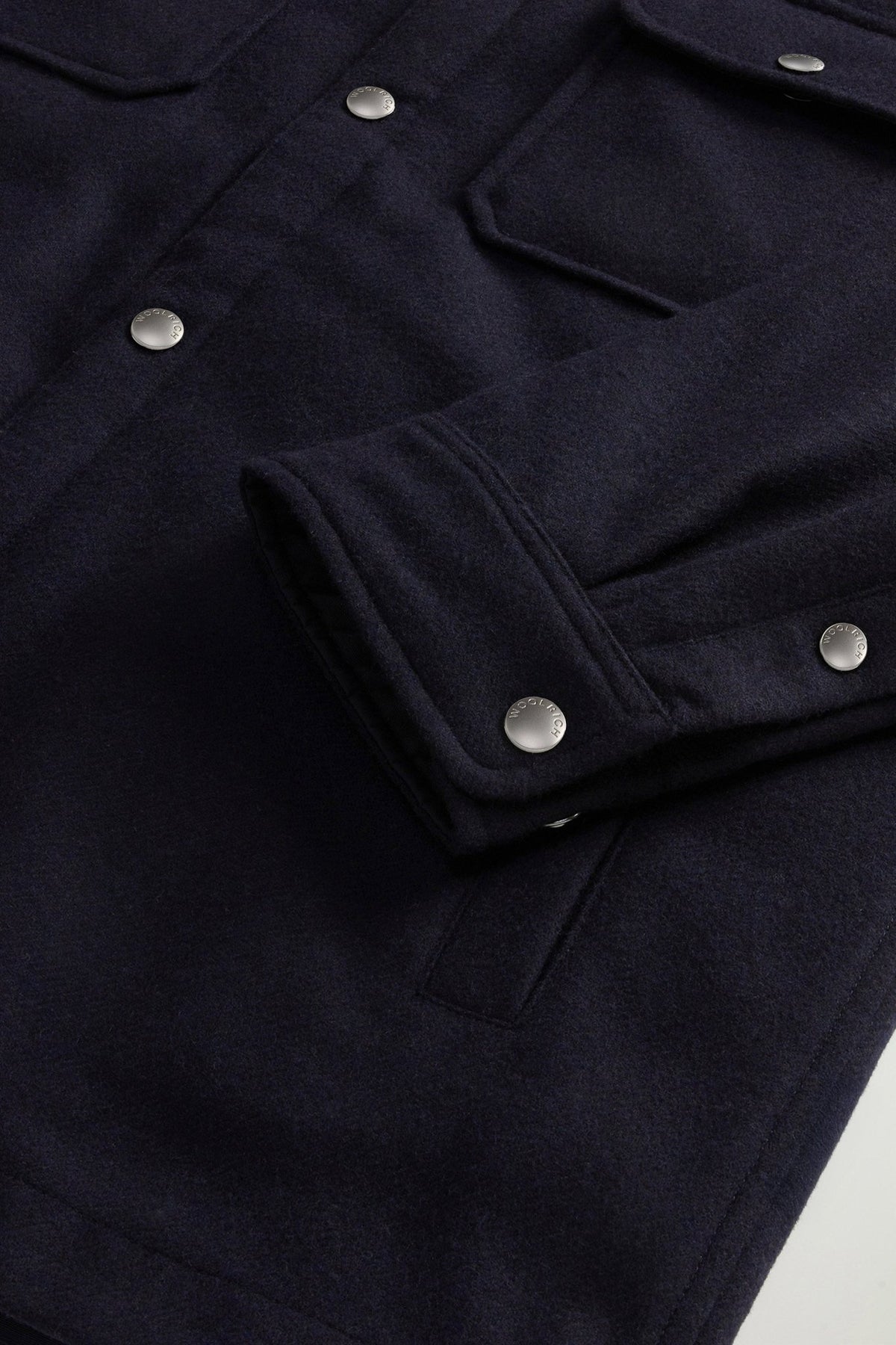 Padded Alaskan Overshirt in Recycled Melton Italian Wool Blend - woolrich-us - Clothing