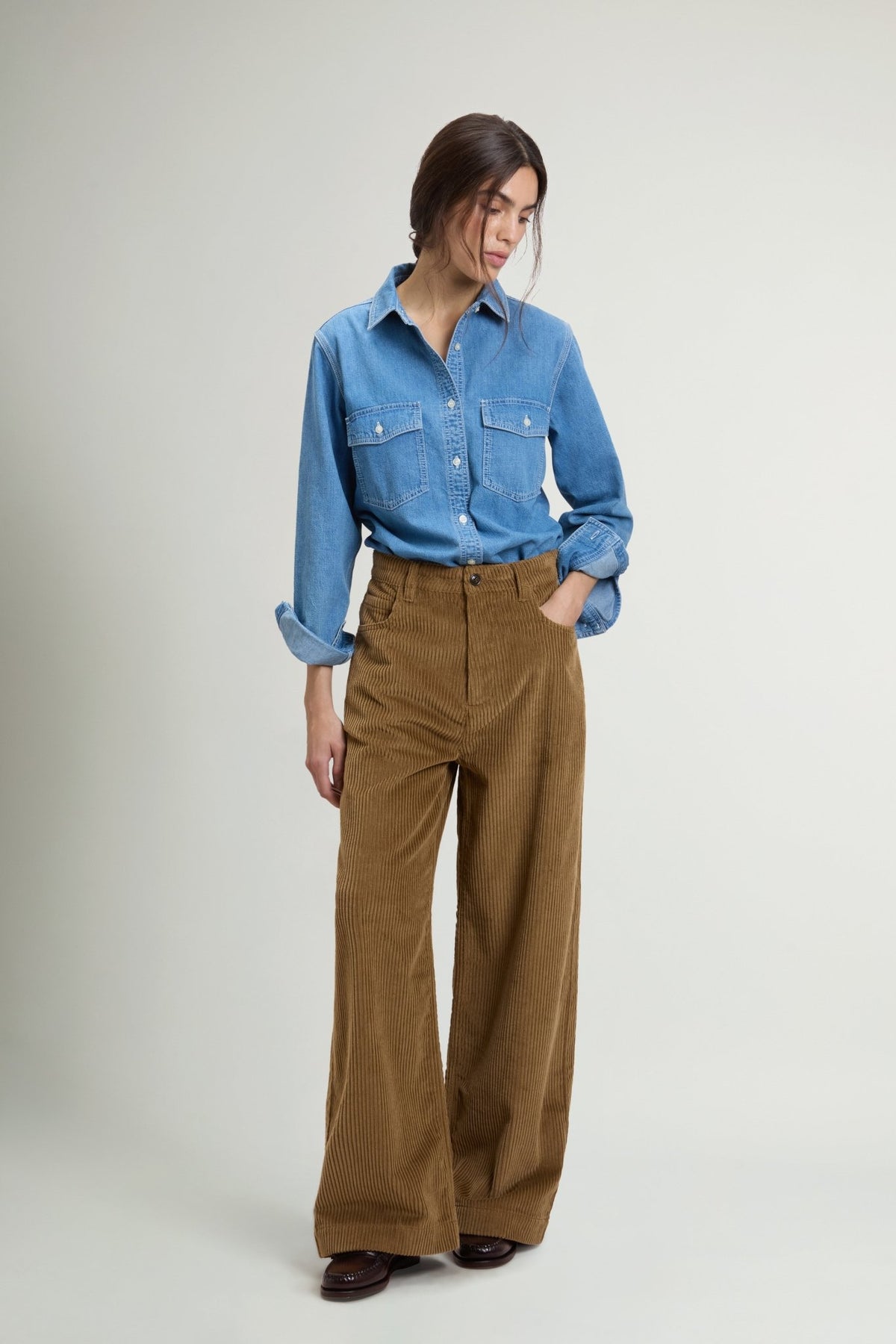 Pants in Pure Cotton Corduroy - woolrich-us - Clothing