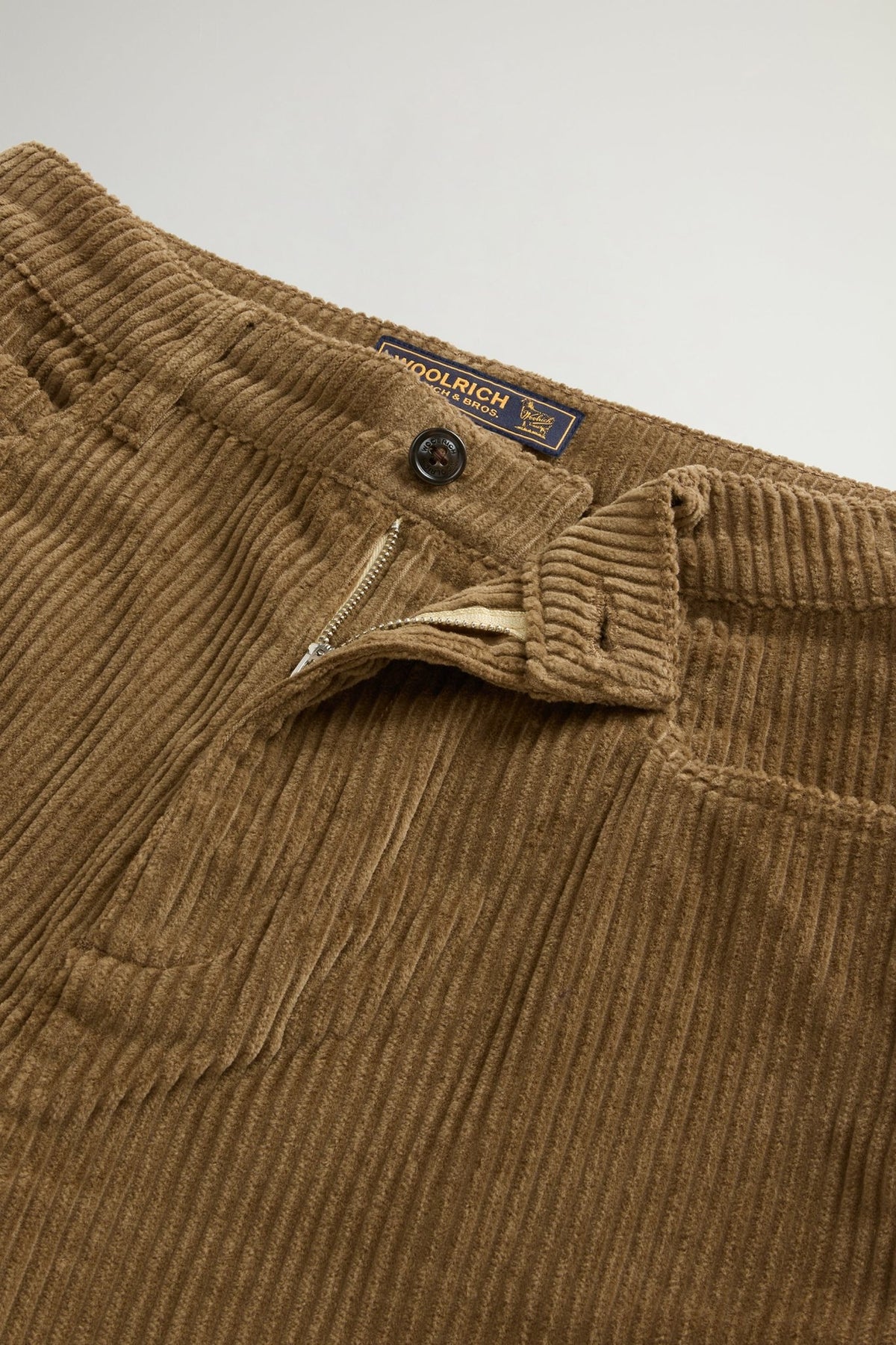 Pants in Pure Cotton Corduroy - woolrich-us - Clothing