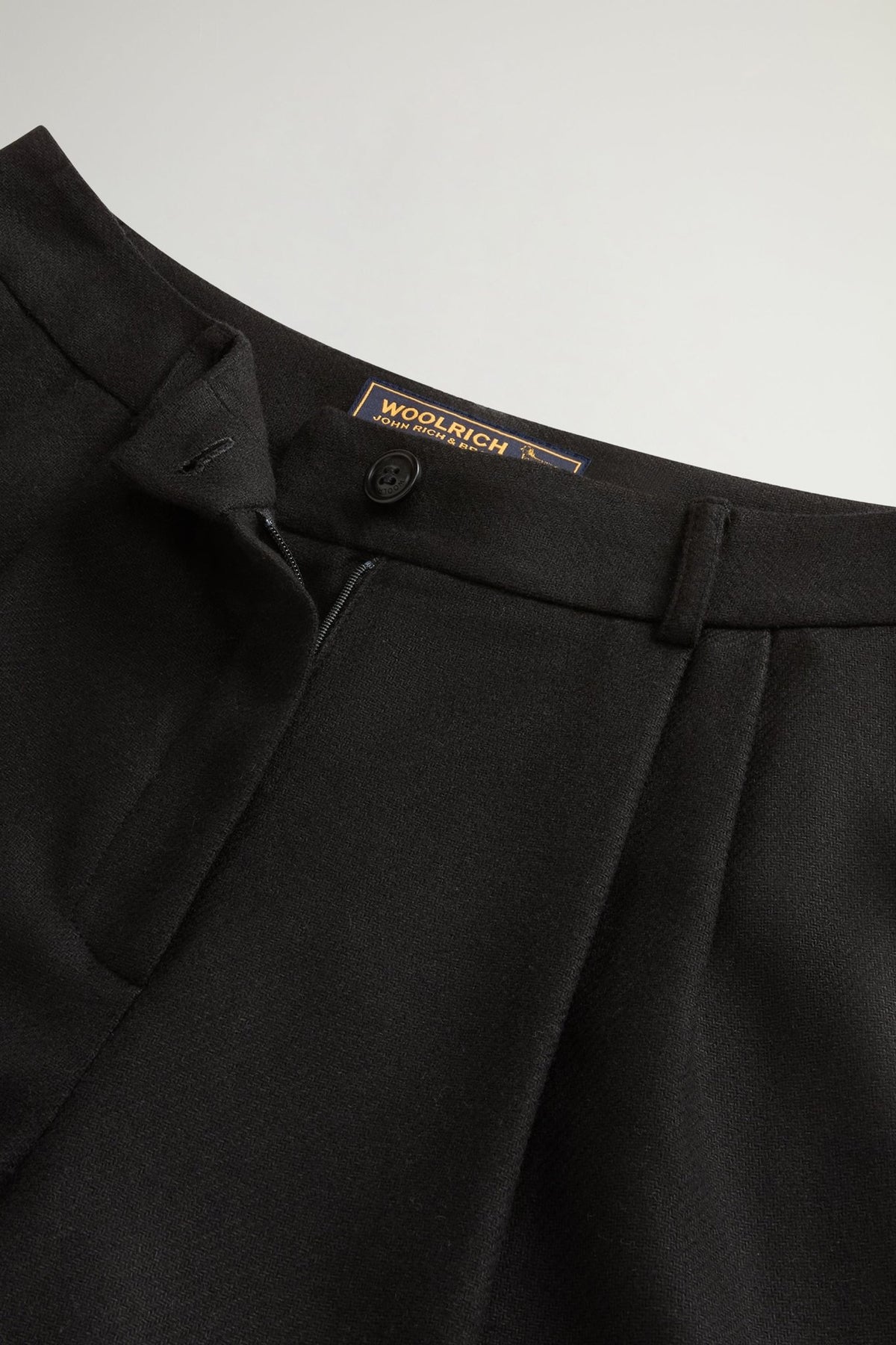 Pants in Wool-Blend Flannel - woolrich-usClothing